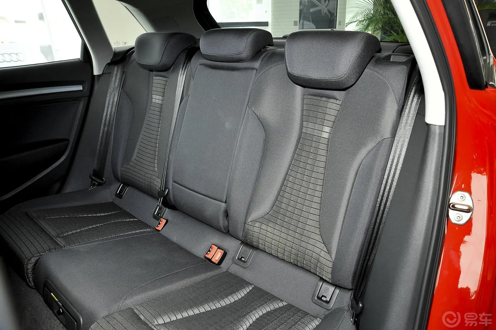 奥迪A3 插电混动(进口)Sportback e-tron 舒适型后排座椅