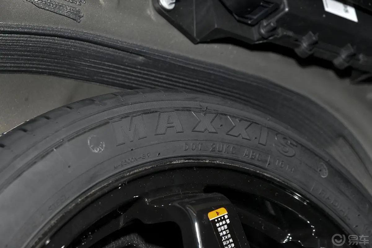 凯迪拉克SRX3.0L 手自一体 领先型备胎品牌
