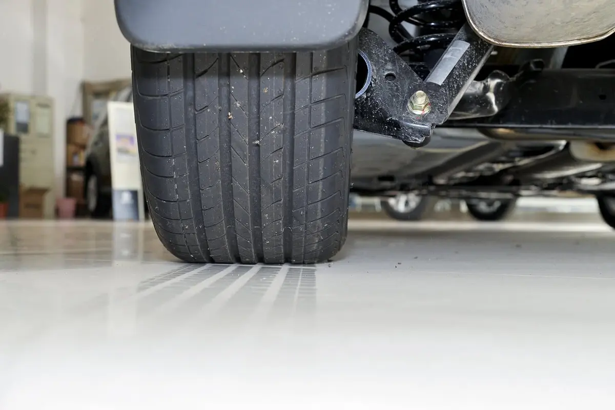 景逸S501.5L 5MT 尊贵型轮胎花纹