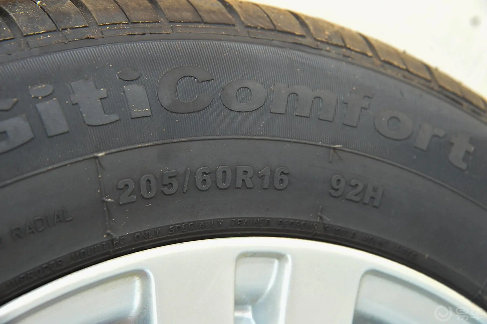 长城M41.5L 半自动 舒适型轮胎规格