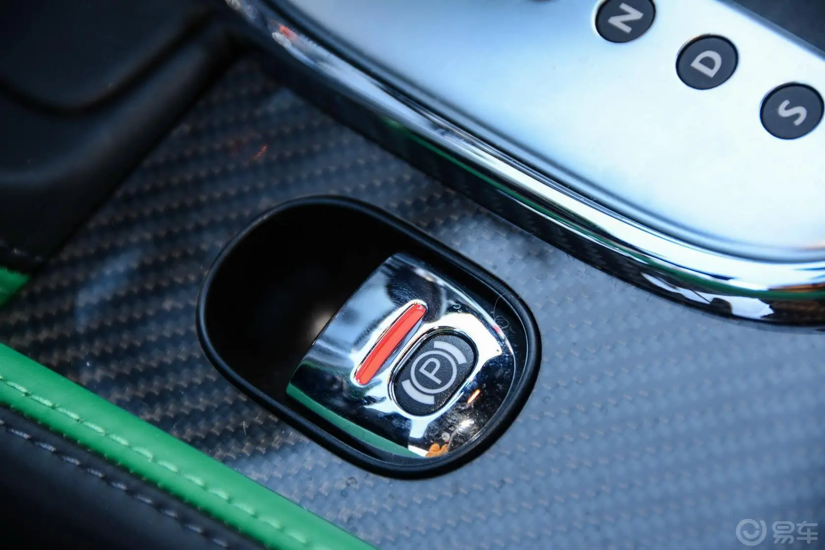 欧陆GT3-R 4.0L V8驻车制动（手刹，电子，脚刹）