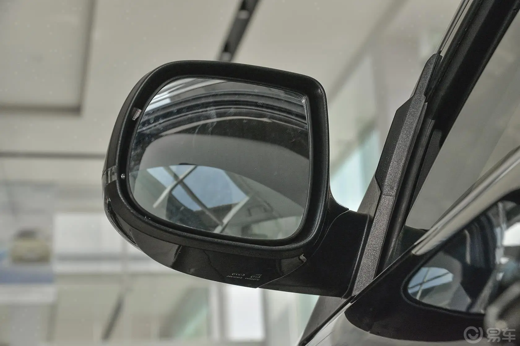 众泰T6001.5T 手动 豪华型后视镜镜面（后）