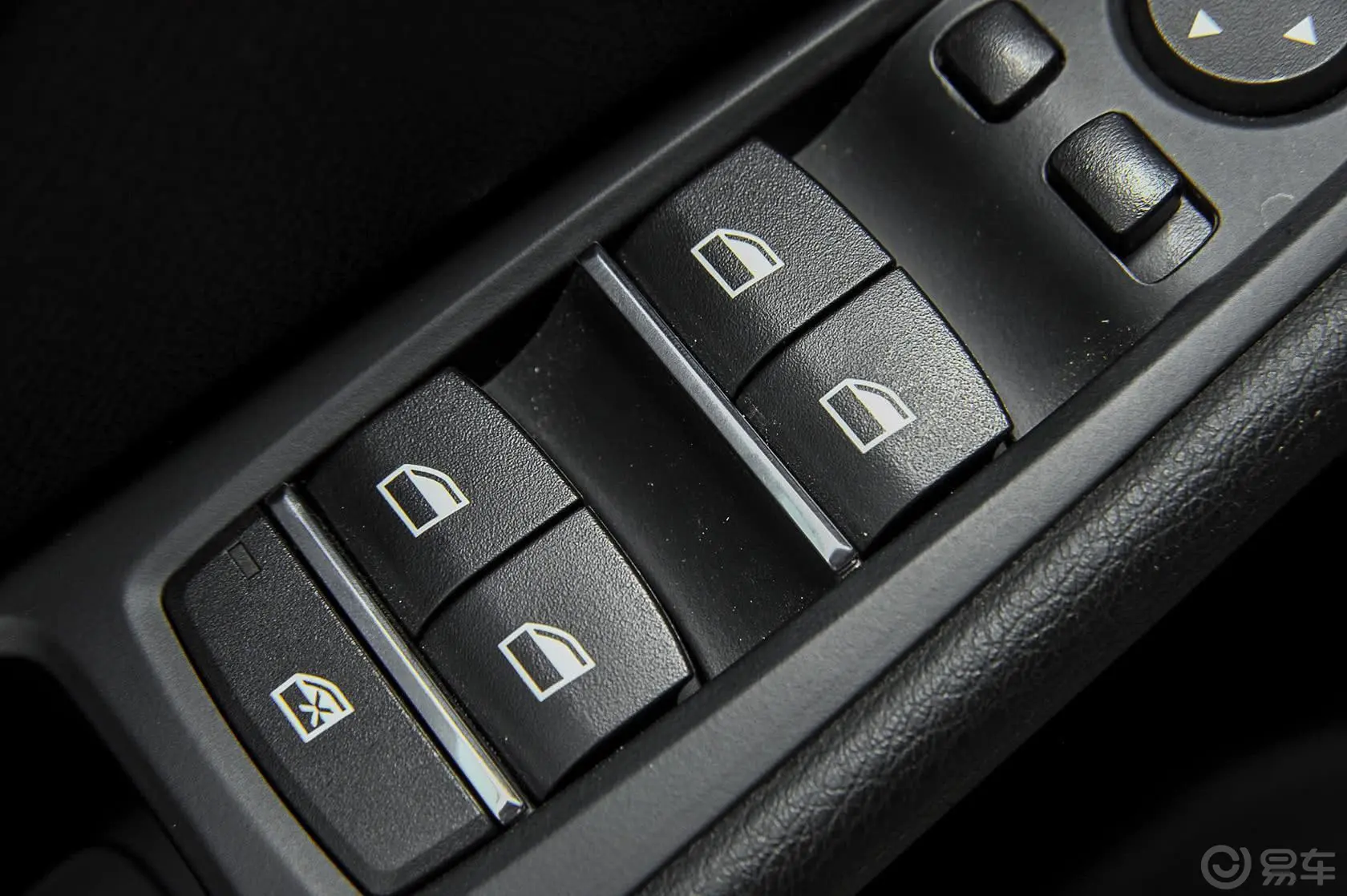 宝马X5(进口)xDrive35i 领先型车窗升降键