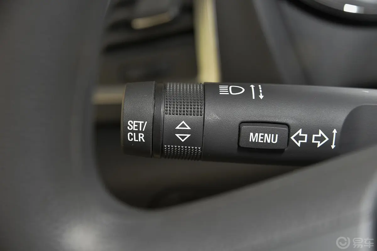 英朗XT 1.6L 自动 舒适版大灯远近光调节柄