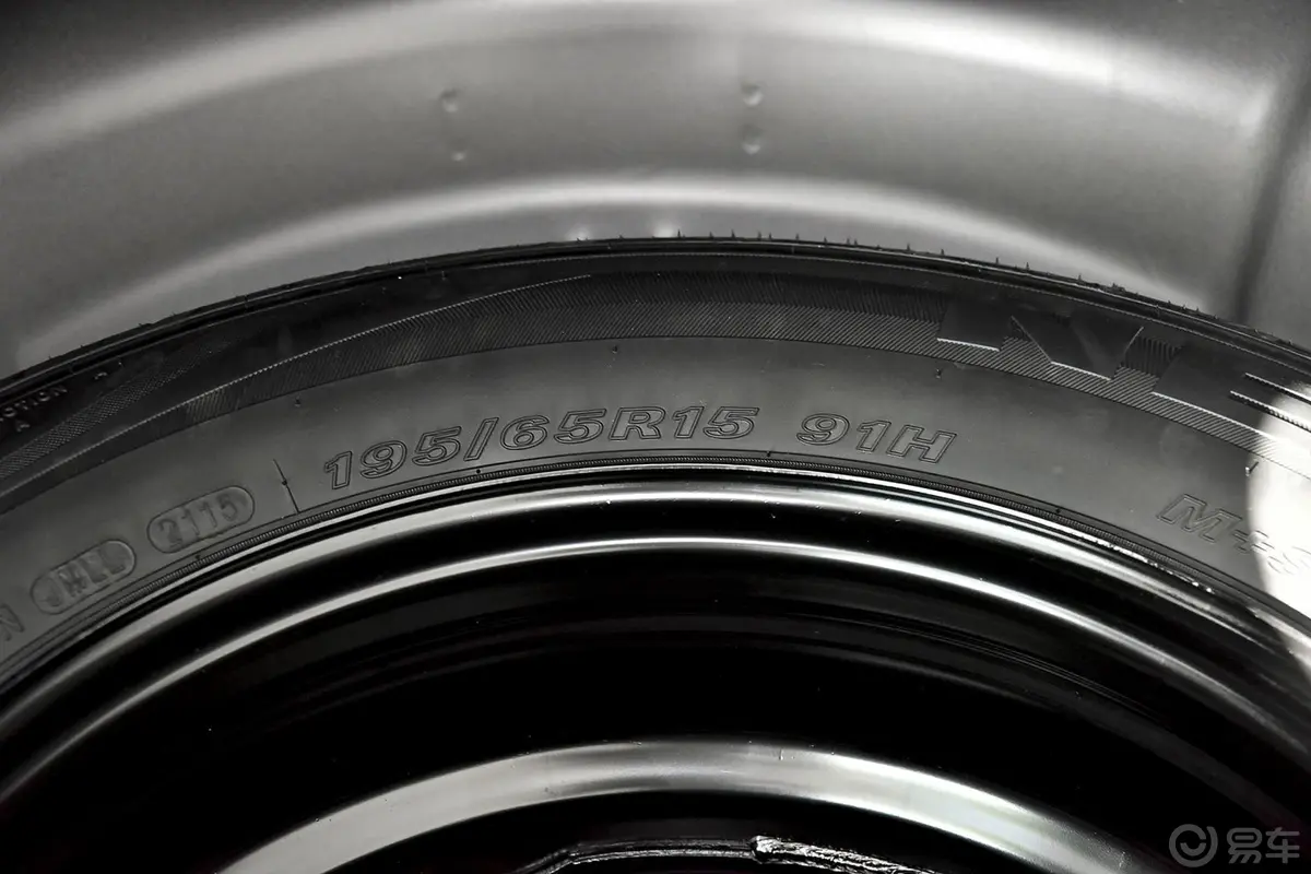 起亚K31.6L 自动 GLS备胎品牌