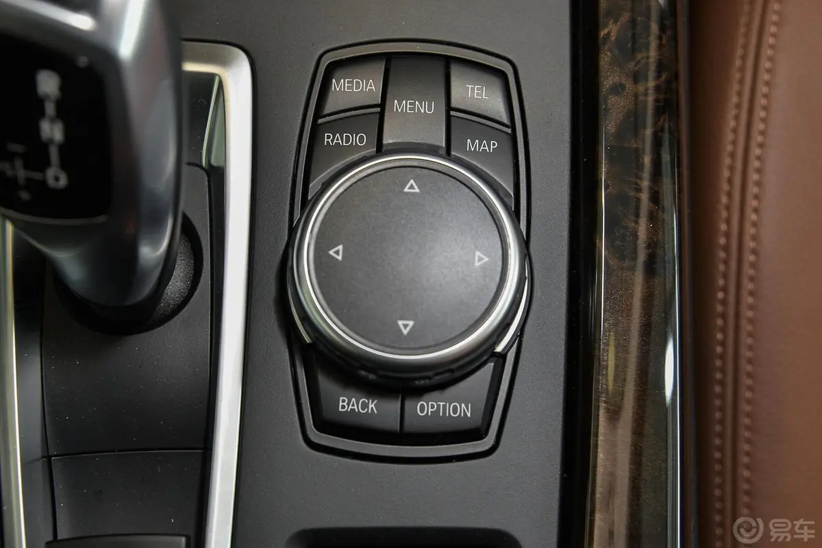宝马X5(进口)xDrive35i 典雅型内饰