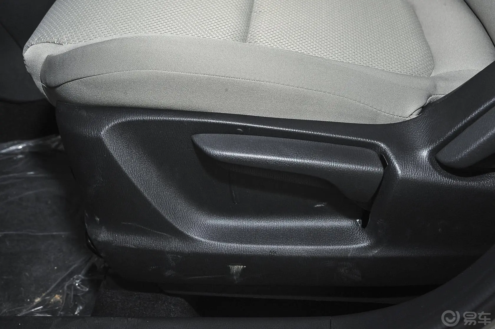 马自达CX-52.0L 手自一体 两驱 舒适版座椅调节键