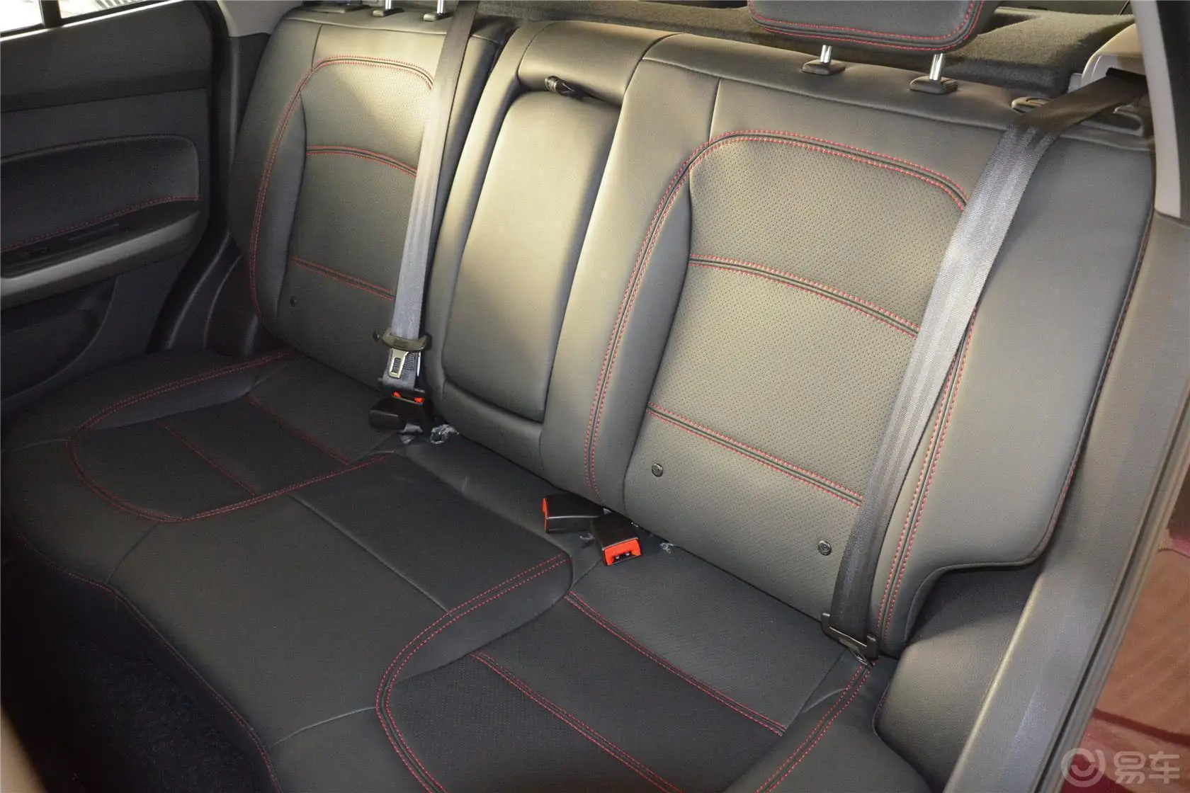 海马S51.6L 手动 智能豪华型后排座椅
