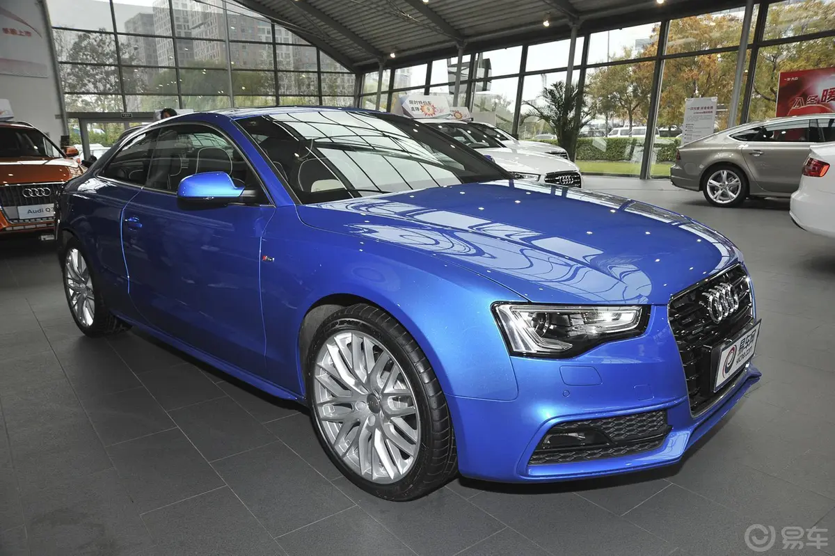 奥迪A5Coupe 45 TFSI quattro外观