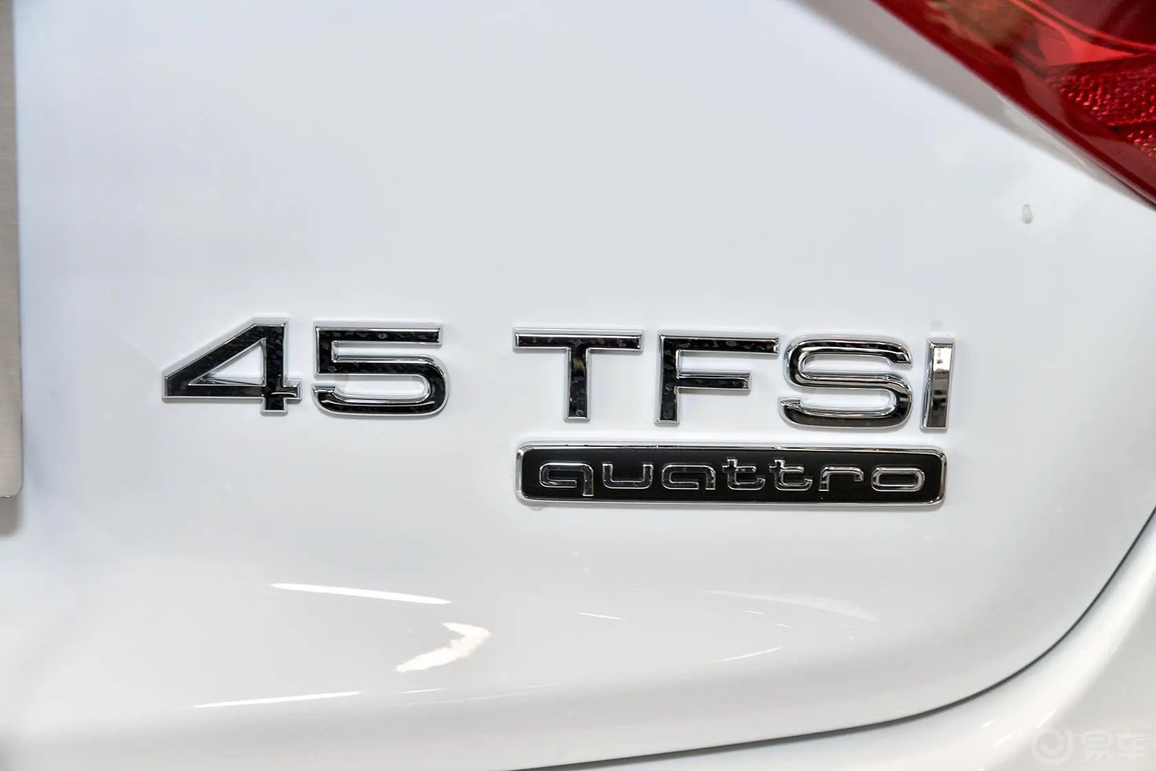 奥迪A5Sportback 45 TFSI quattro尾标