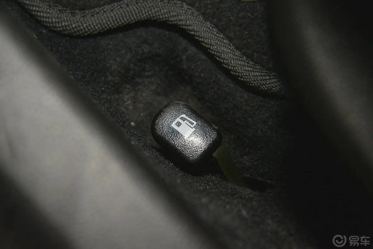 英朗15N 自动 豪华型内饰