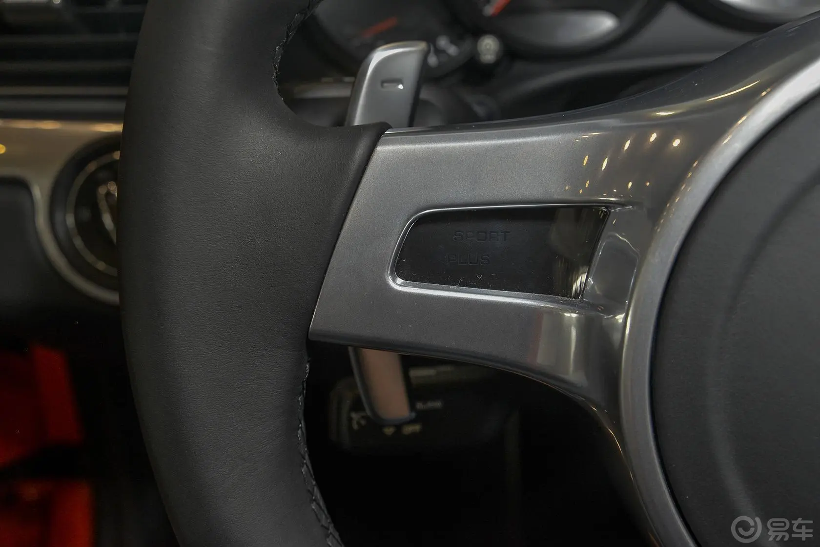 保时捷911Carrera Cabriolet 3.4L Style Edition方向盘功能键（左）