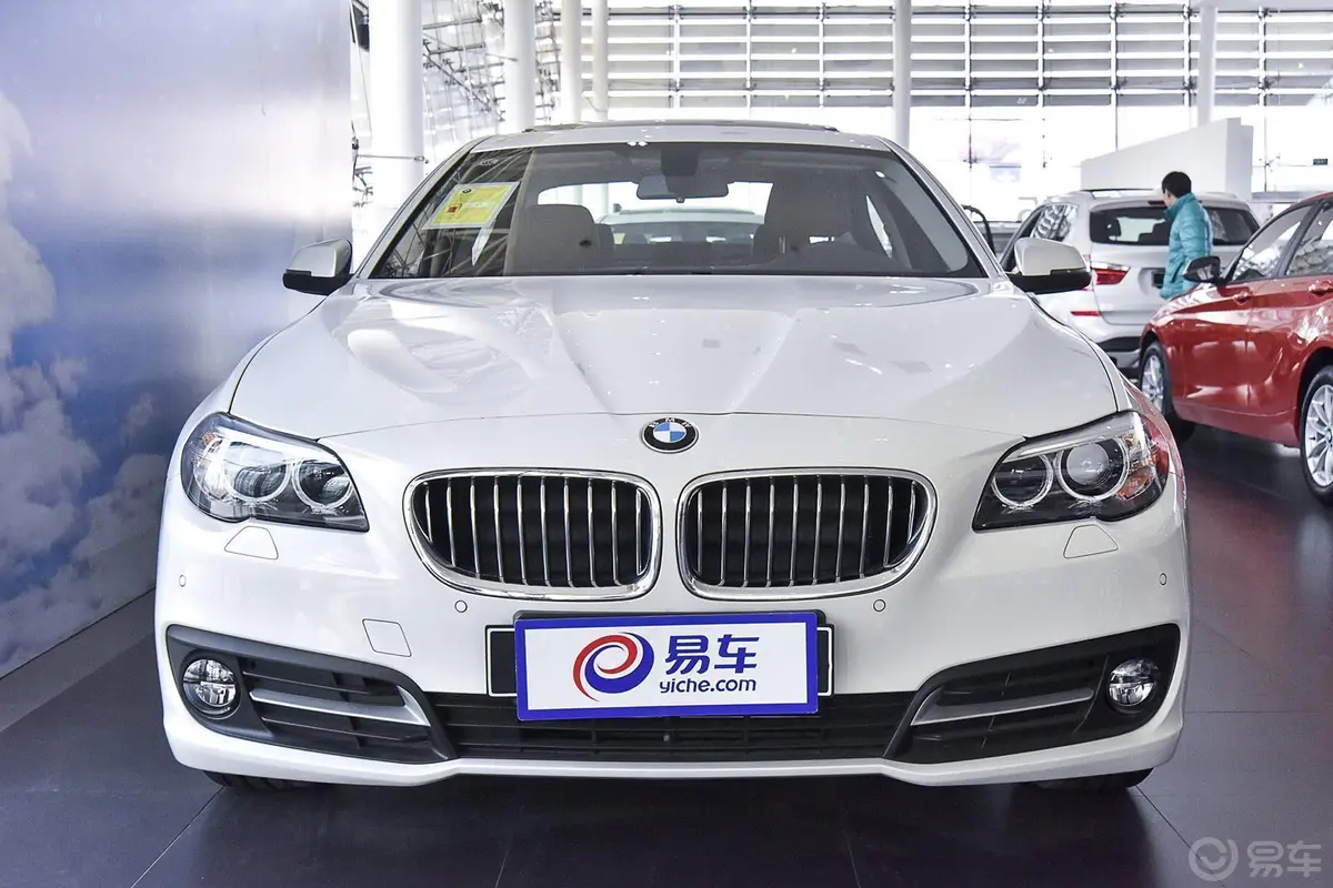 宝马5系(进口)520i 典雅型外观