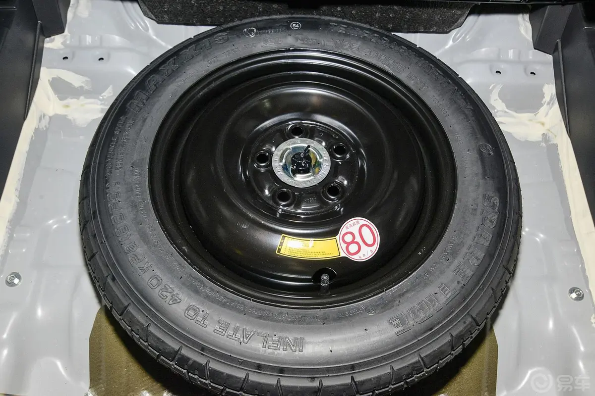 杰德1.8L 5AT 舒适型（五座）备胎
