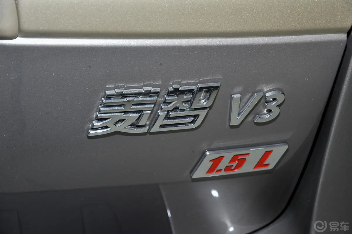 菱智V3-CV3系列 1.5L 手动 7座 舒适型 国IV尾标