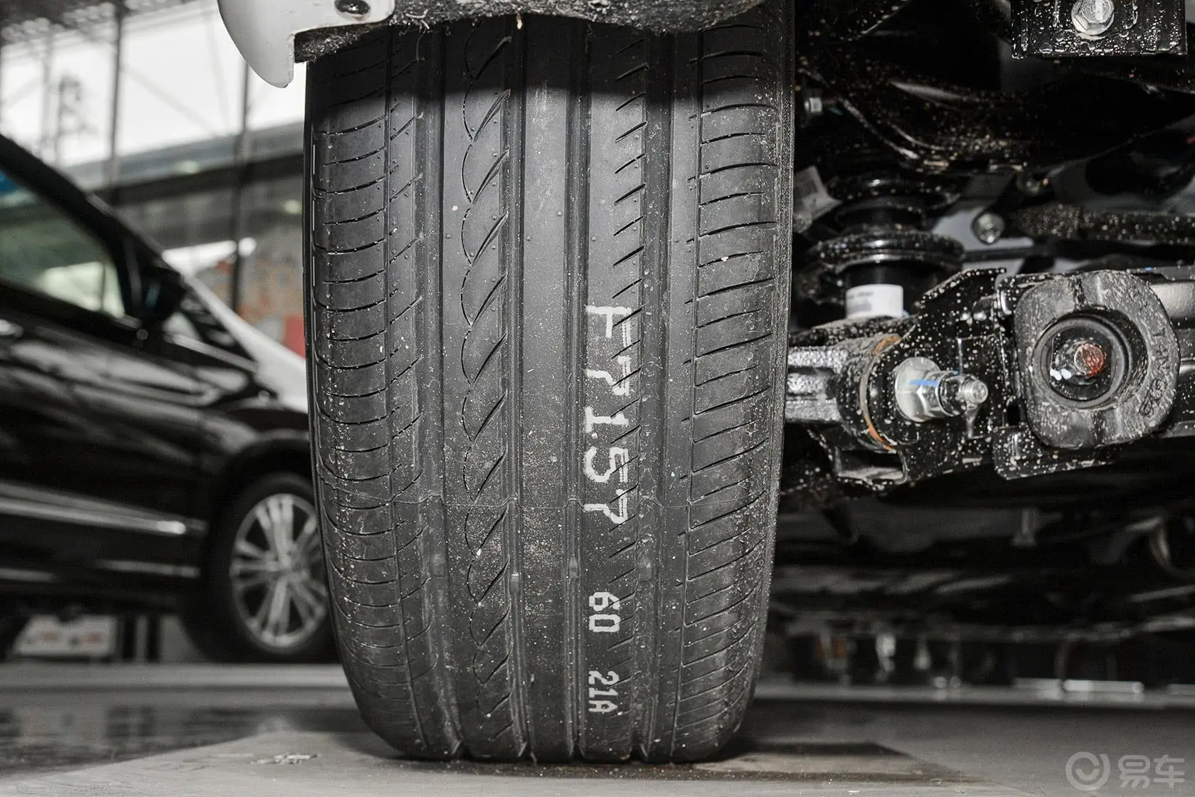 杰德1.8L 5AT 舒适型（五座）轮胎花纹