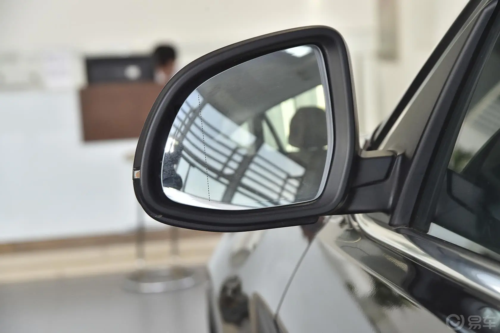 宝马X6xDrive35i 豪华型后视镜镜面（后）
