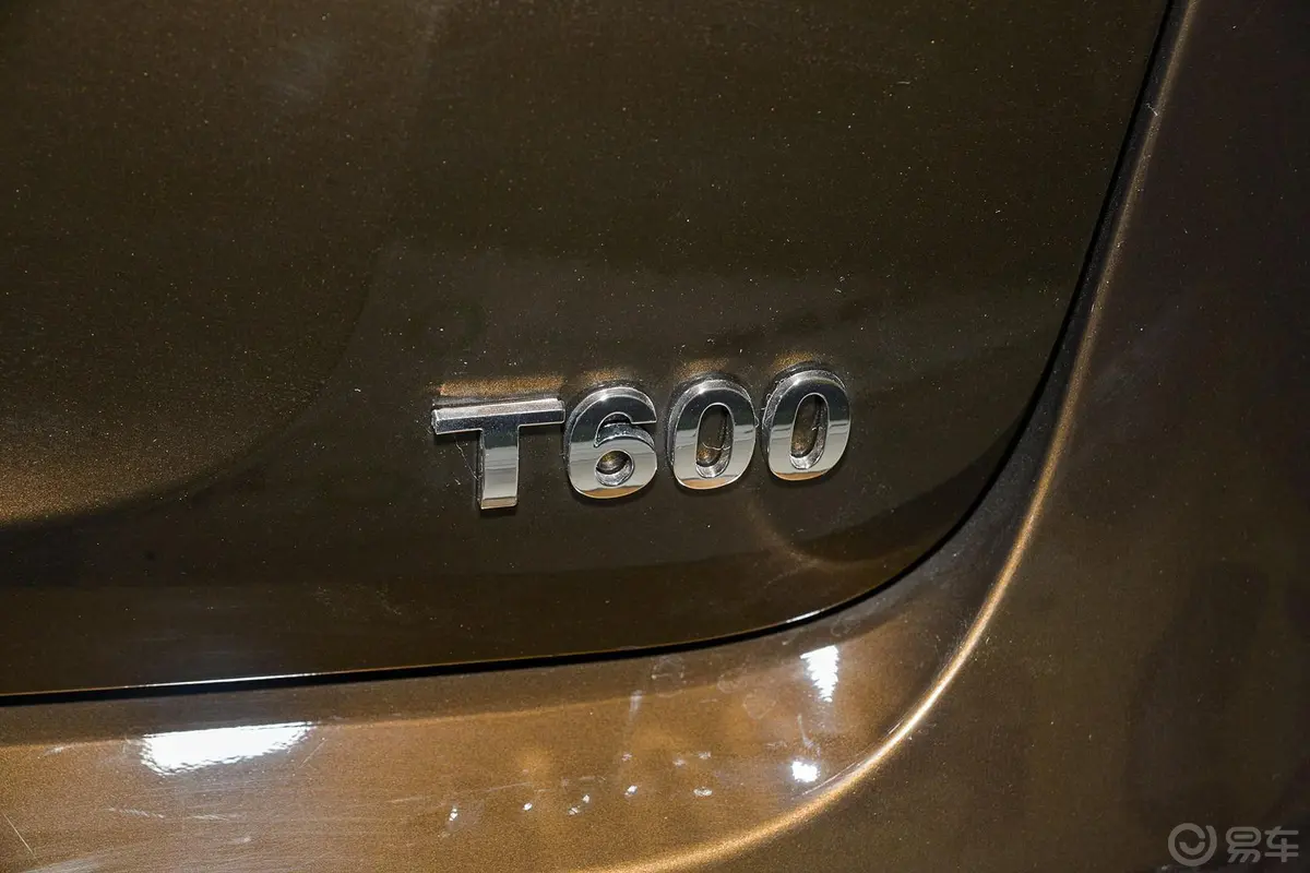 众泰T6001.5T 手动 精英型外观
