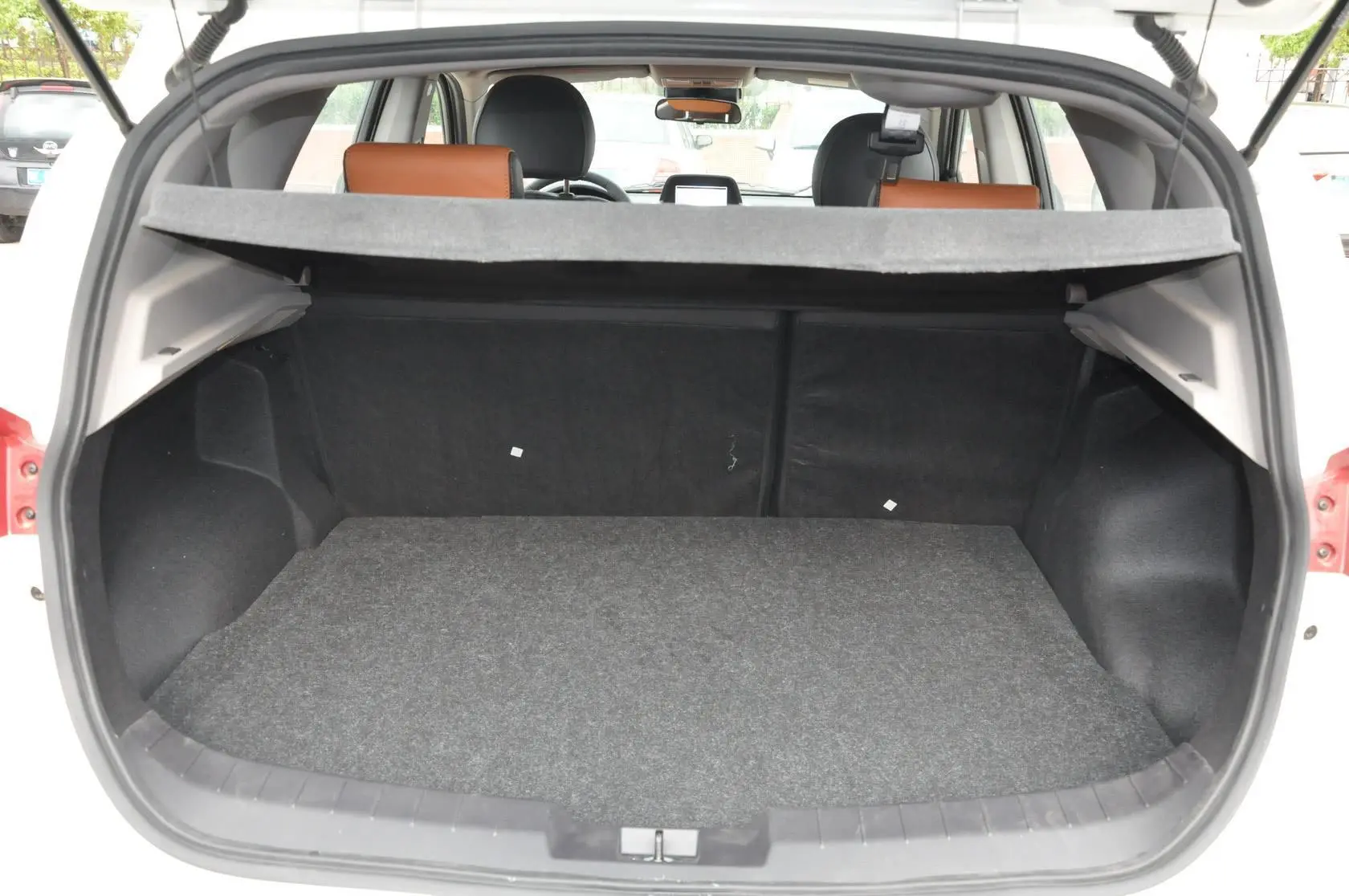海马S51.6L 手动 智能豪华型科技版行李箱空间