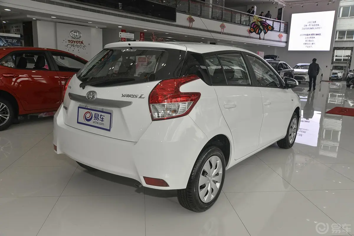 YARiS L 致炫1.5L 自动 魅动版外观