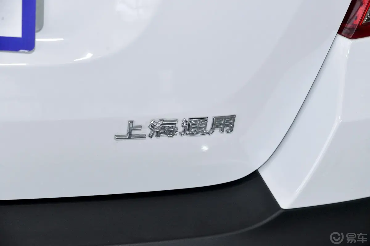 昂科拉1.4T G 手动 两驱 都市进取型外观