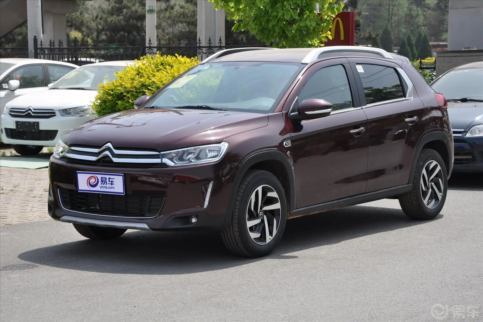 雪铁龙C3-XR1.6L 自动智能型外观