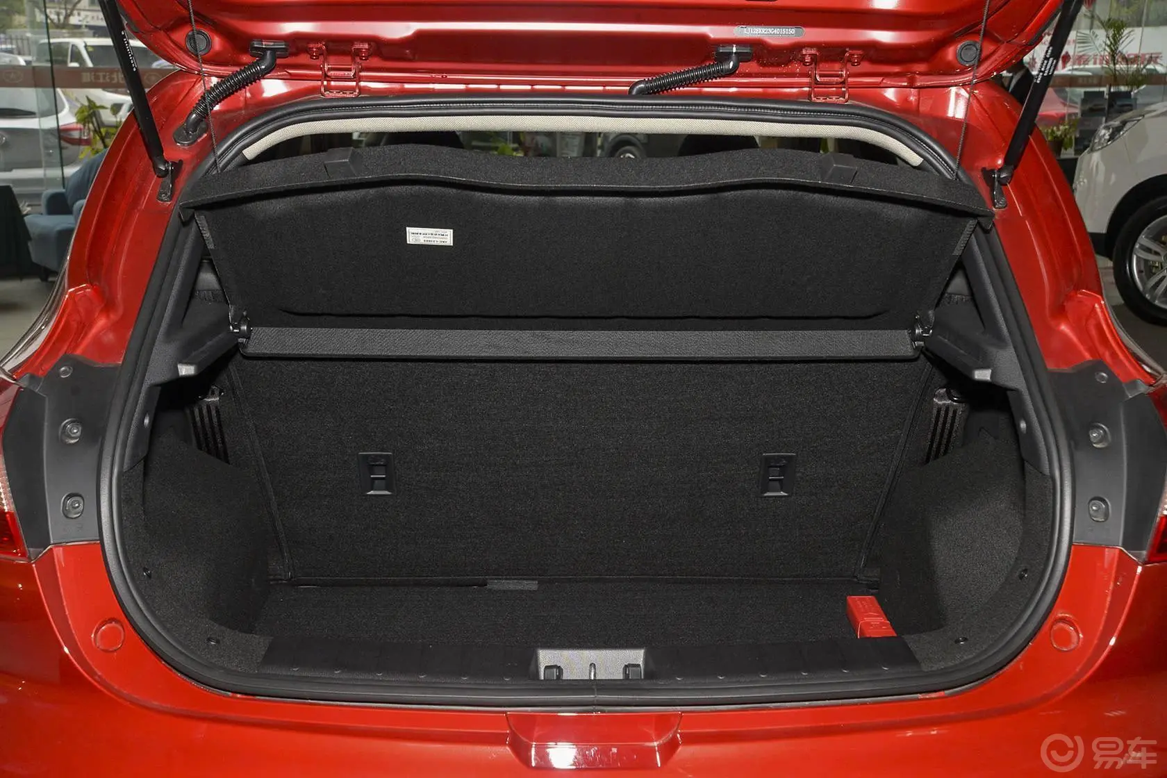 瑞风S21.5L CVT 豪华智能型行李箱空间