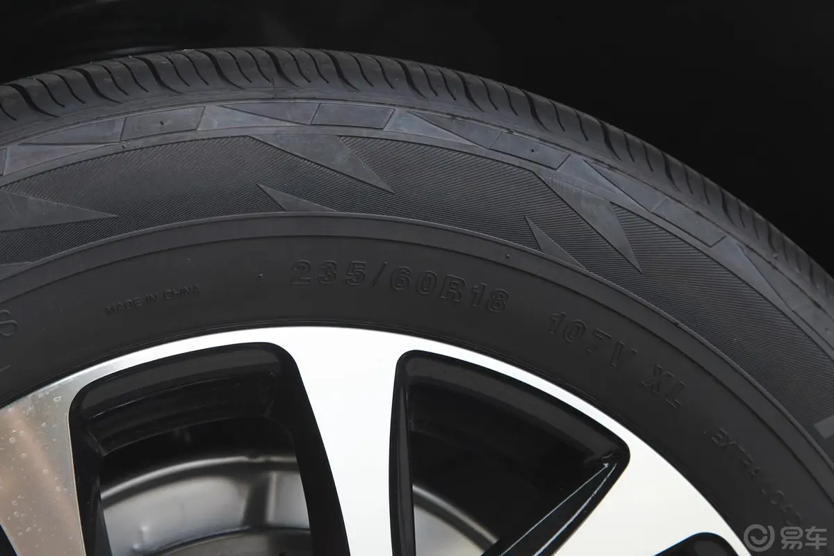 众泰T600运动版 1.5T 手动 尊贵版轮胎规格