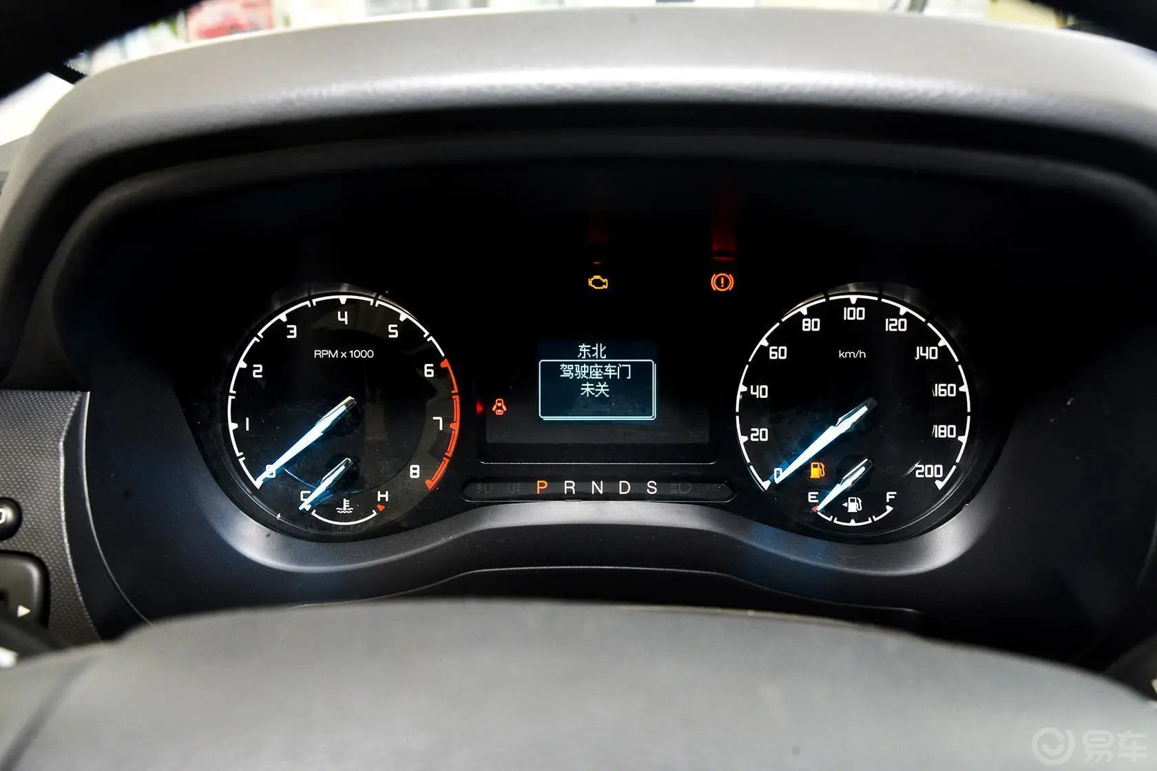 撼路者2.0T 手自一体 两驱 菁英版 汽油仪表盘背光显示