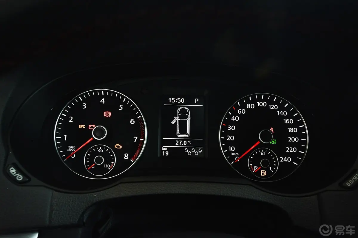 夏朗380TSI 暖心红限量版 国VI仪表盘背光显示