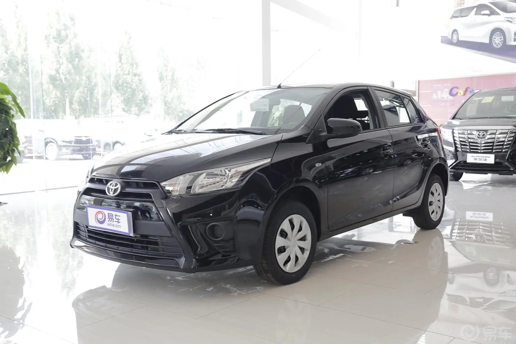 YARiS L 致炫1.3L 手动 魅动版外观