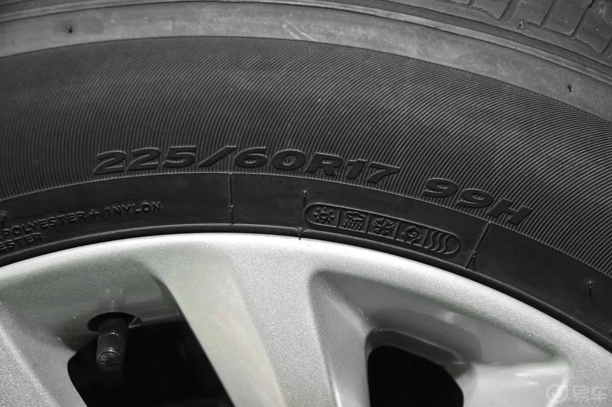 威旺S50乐动版 1.5T 手动 豪华版轮胎规格