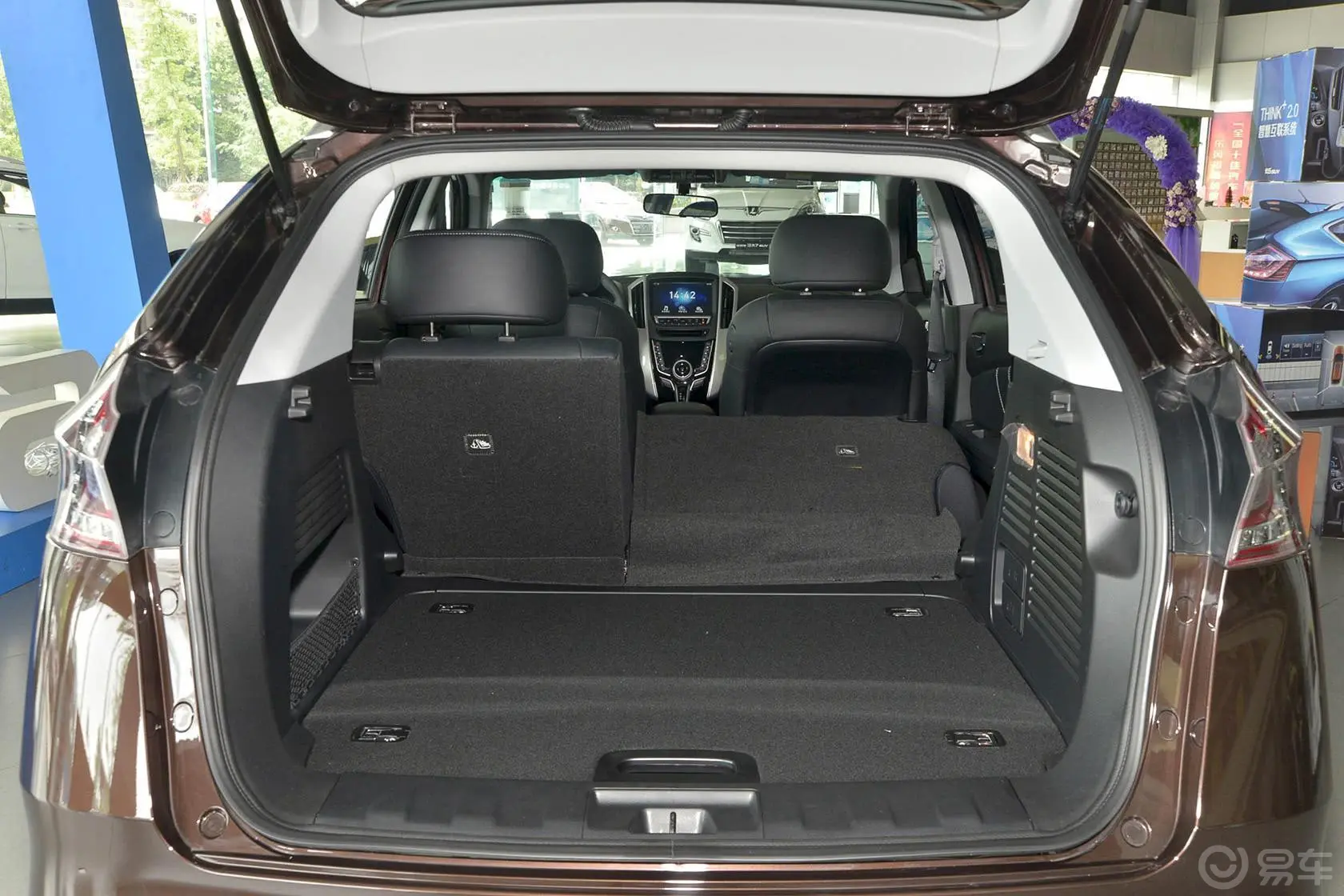 优6 SUV1.8T 自动 时尚升级型空间