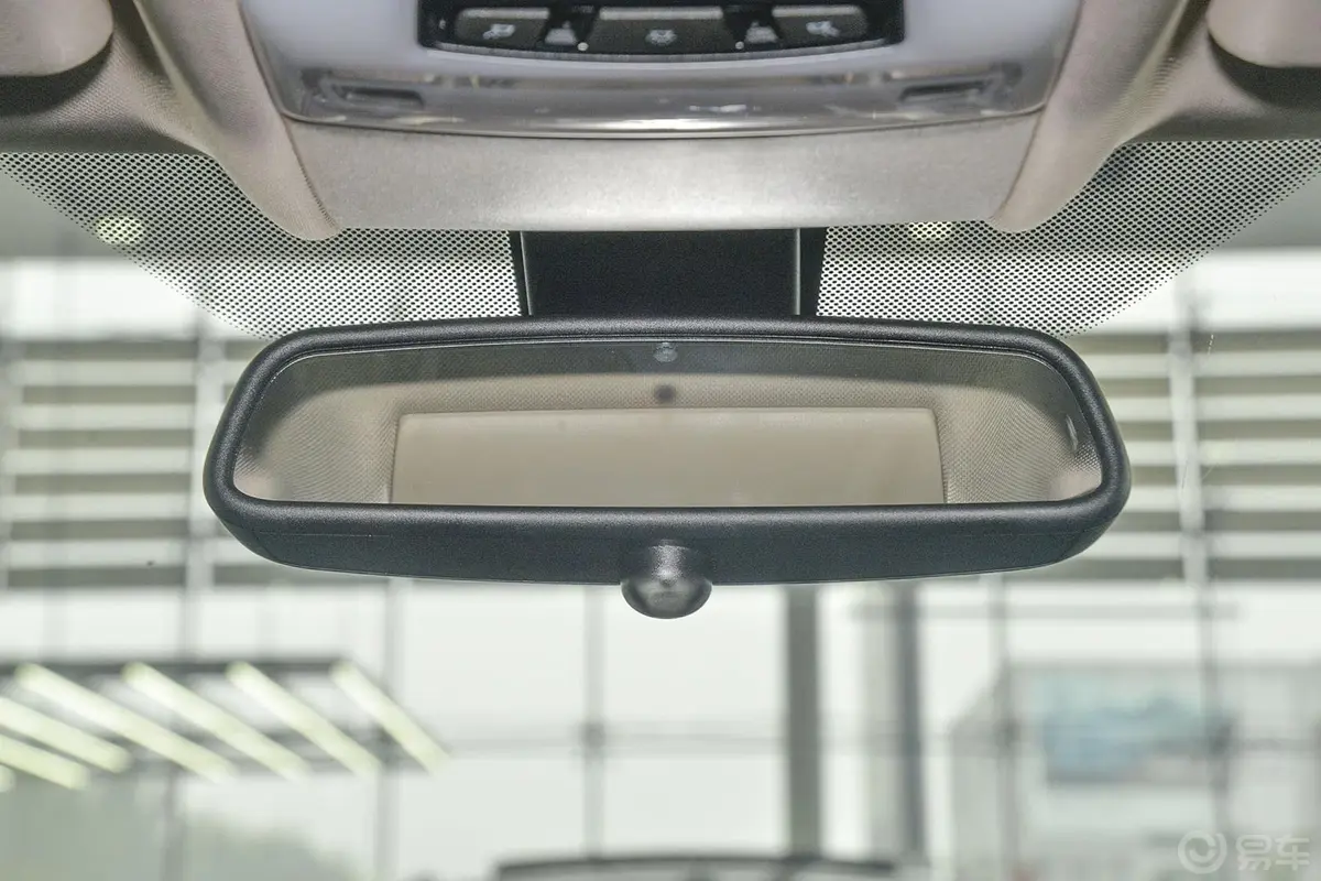 宝马X5(进口)xDrive35i 领先型内后视镜