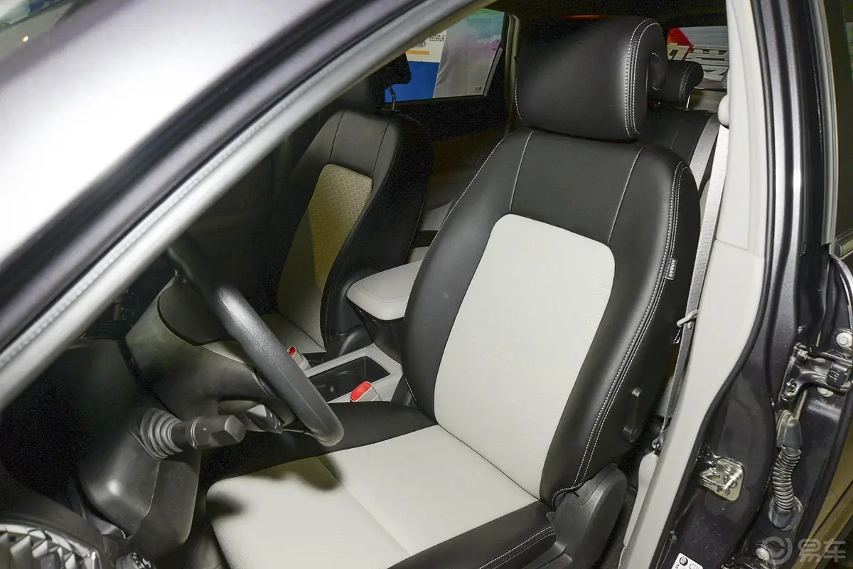 科帕奇2.4L 自动 5座城市版驾驶员座椅