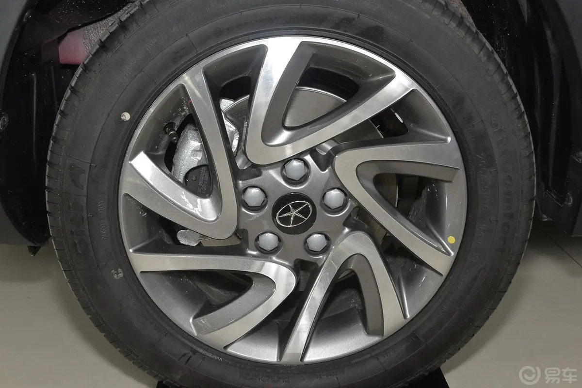 瑞风S31.5L CVT 豪华智能型轮圈