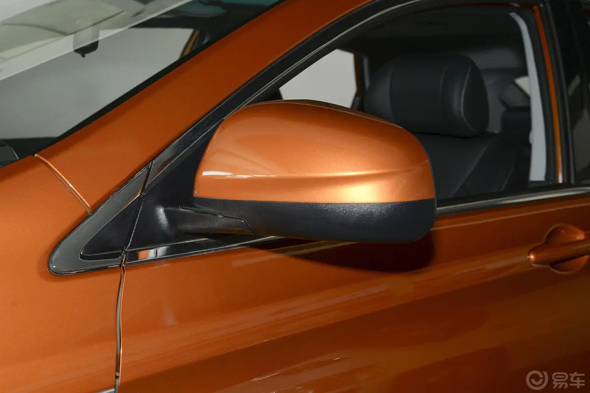 优6 SUV1.8T 自动 时尚升级型后视镜转向灯（前）
