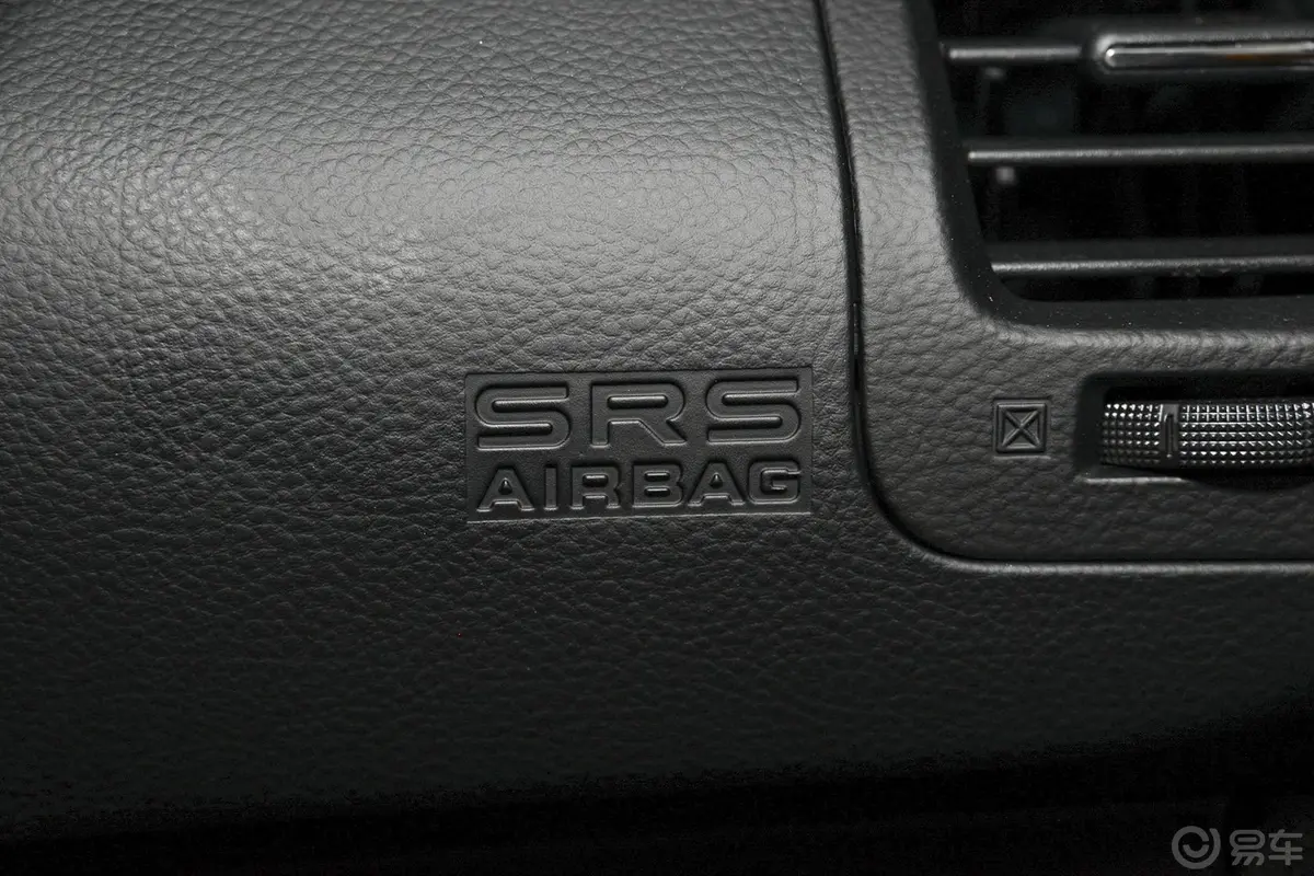 优6 SUV1.8T 自动 时尚升级型内饰
