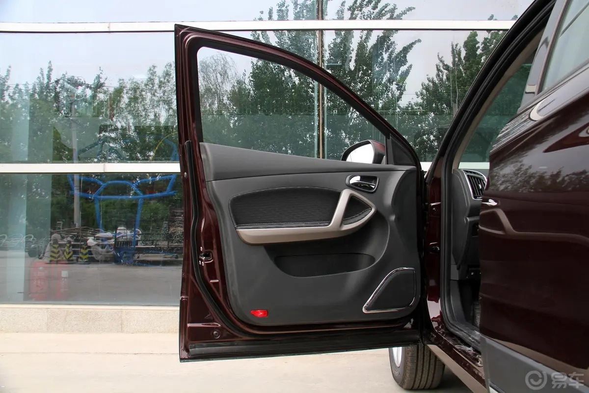 海马S5强动力版 1.6L 手动 舒适版驾驶员侧前车门