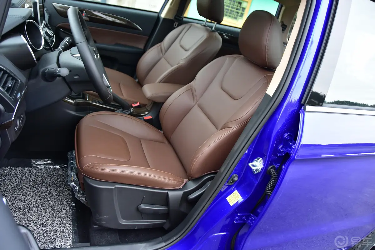 轩朗1.5T 手动 舒适版驾驶员座椅