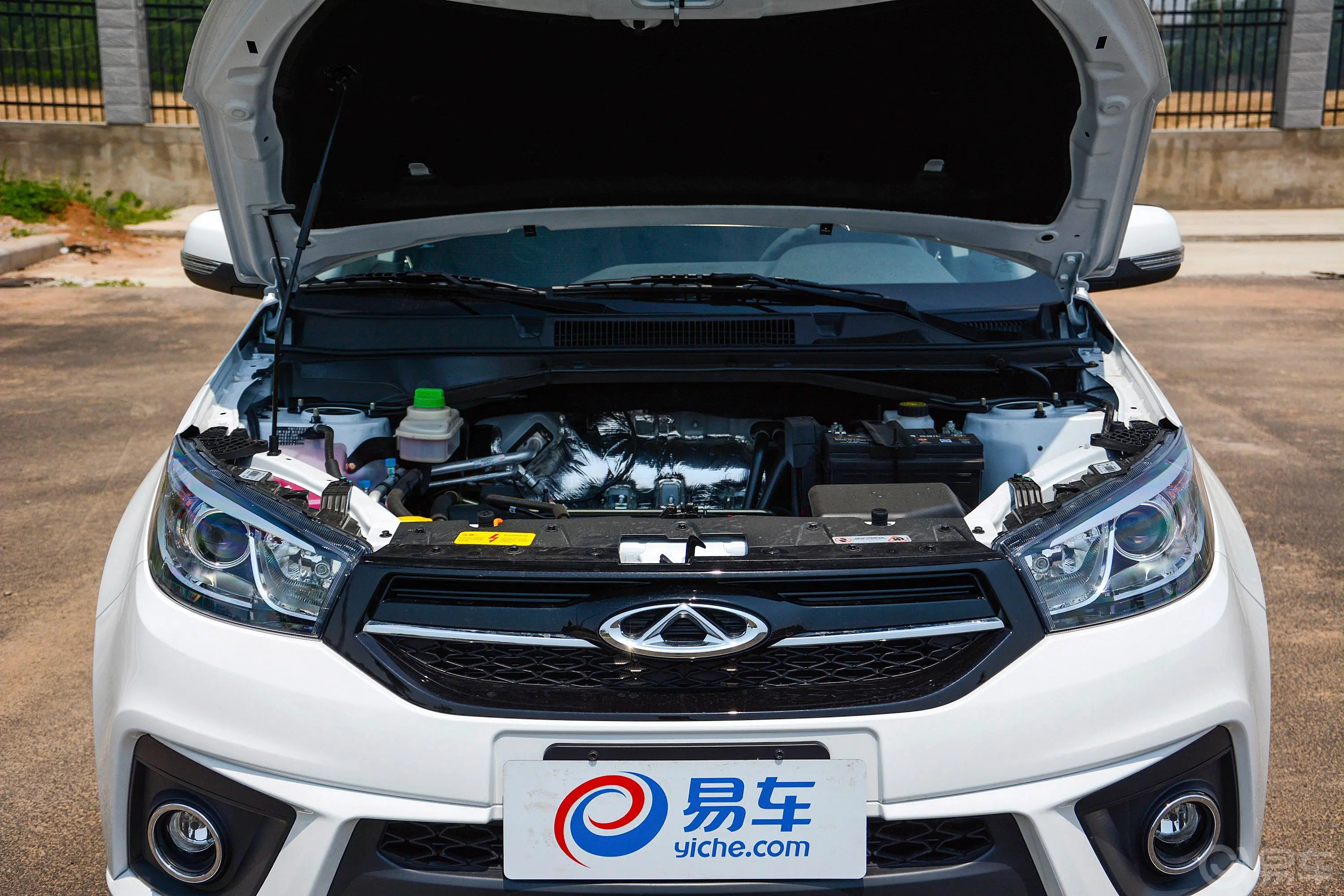 瑞虎31.6L CVT 风尚版外观