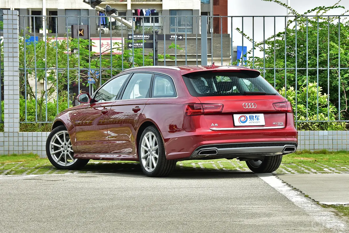 奥迪A6Avant 40 TFSI 运动版外观