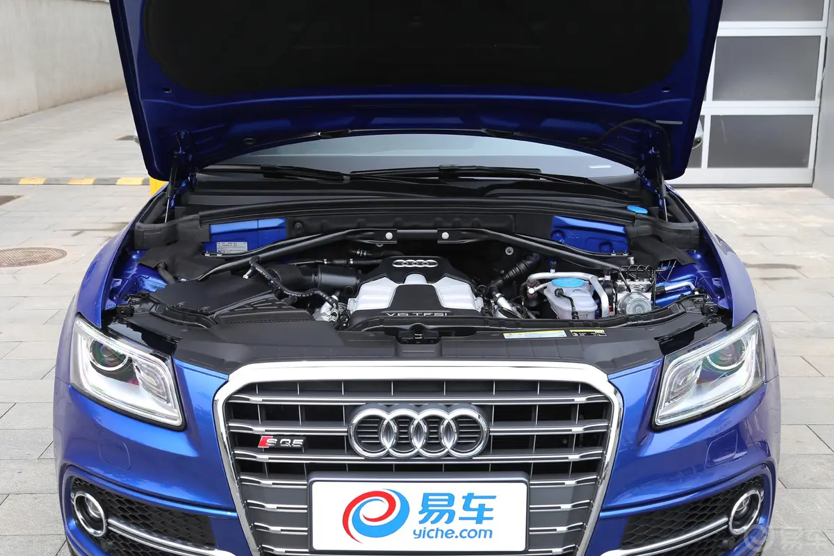 奥迪SQ53.0TFSI quattro外观