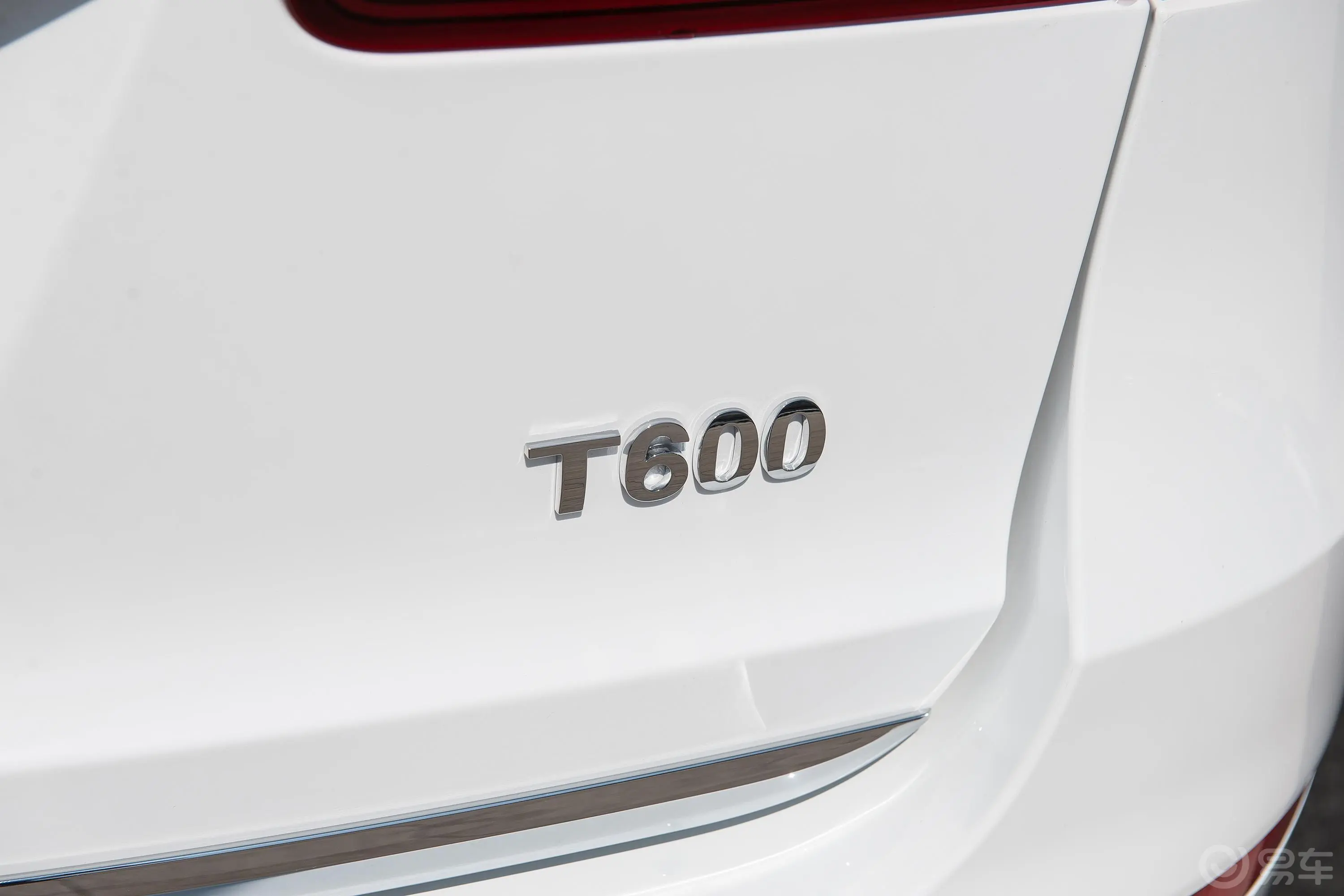 众泰T600 Coupe1.8T 双离合 尊享版外观