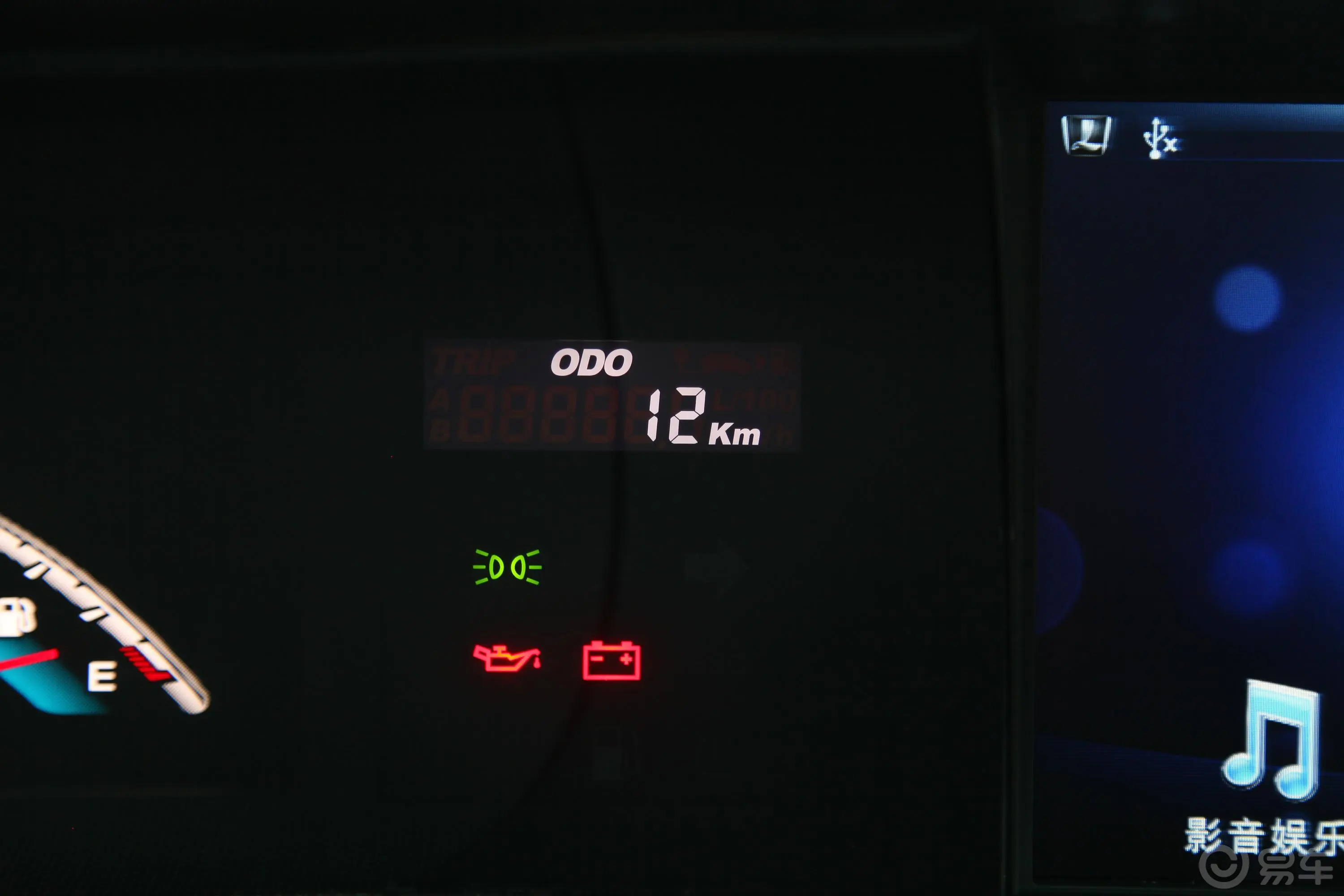 大7 MPV2.0T 手自一体 豪华版内饰