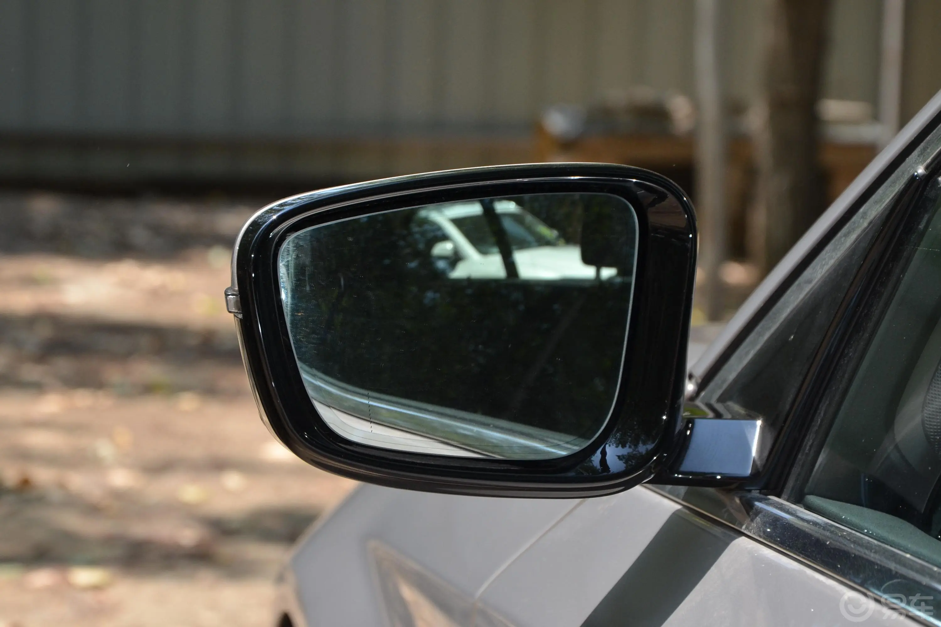 宝马5系530Li 尊享版 豪华套装后视镜镜面