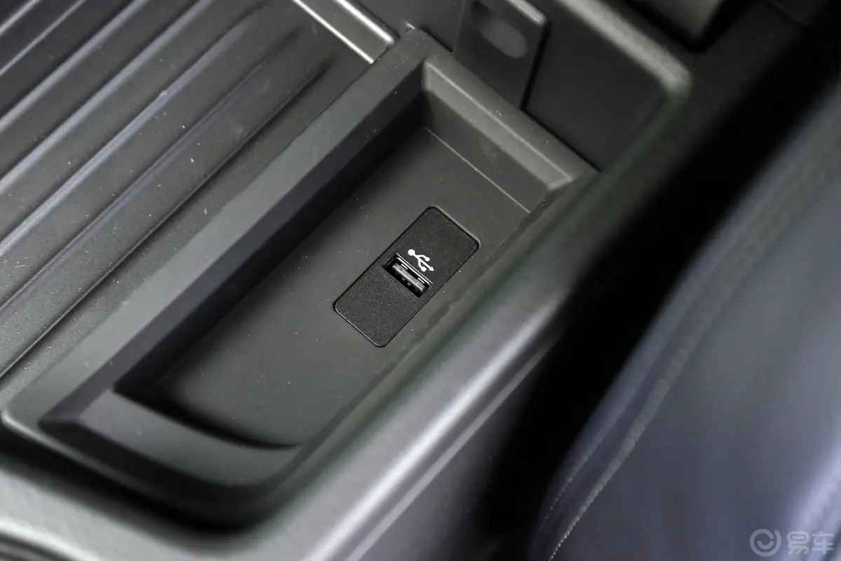 宝马4系双门轿跑 440i xDrive M运动套装内饰