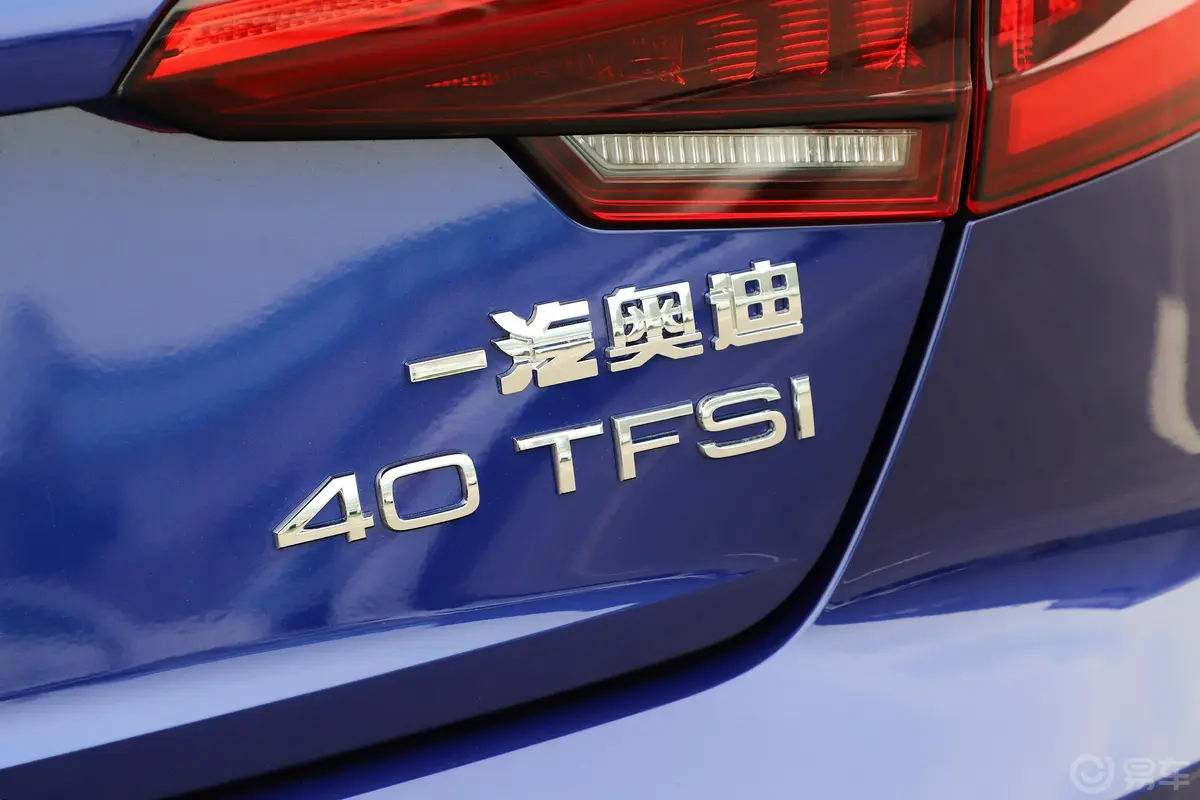 奥迪A4LPlus 40 TFSI 进取版外观