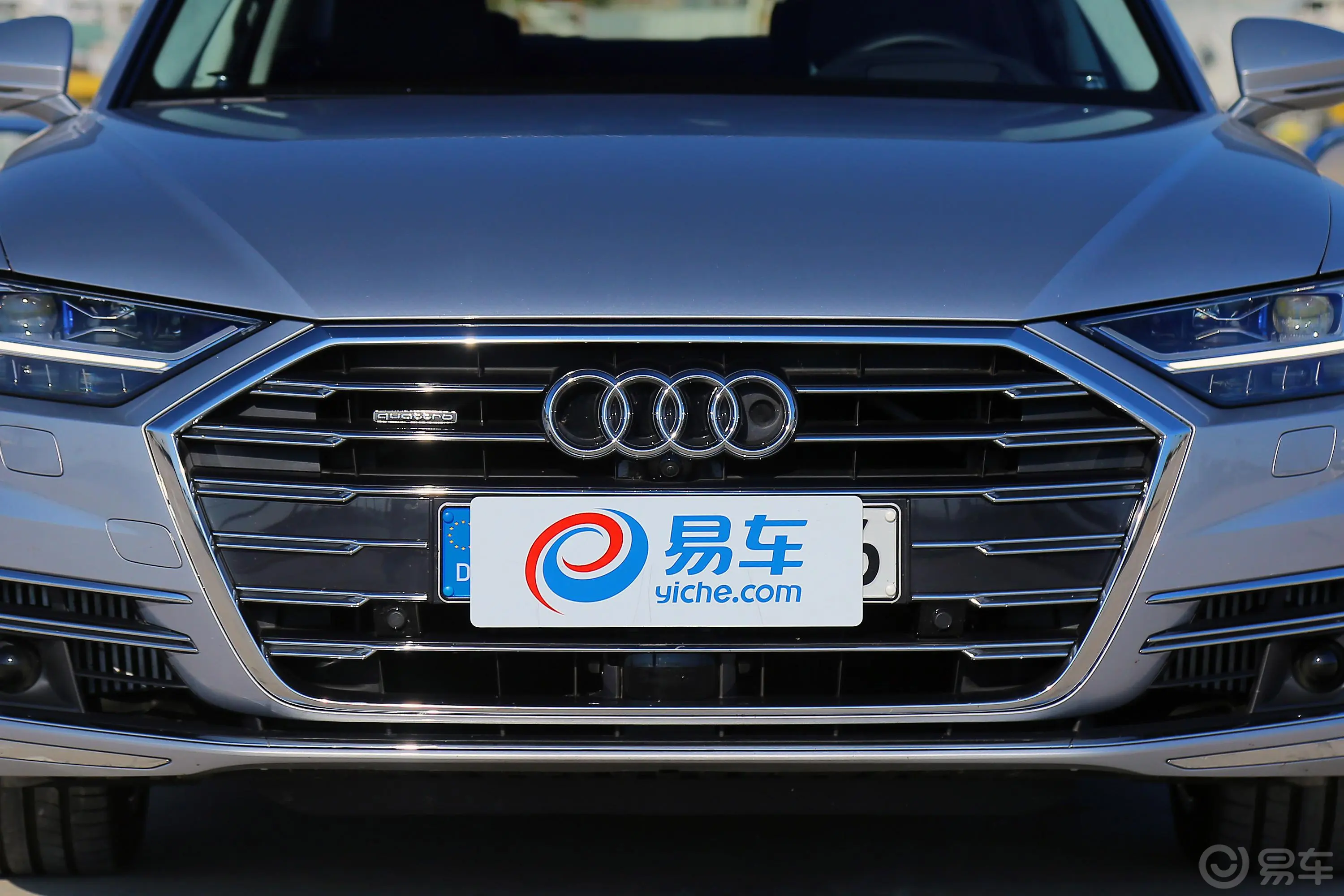 奥迪A8A8L 55 TFSI quattro 尊贵版外观