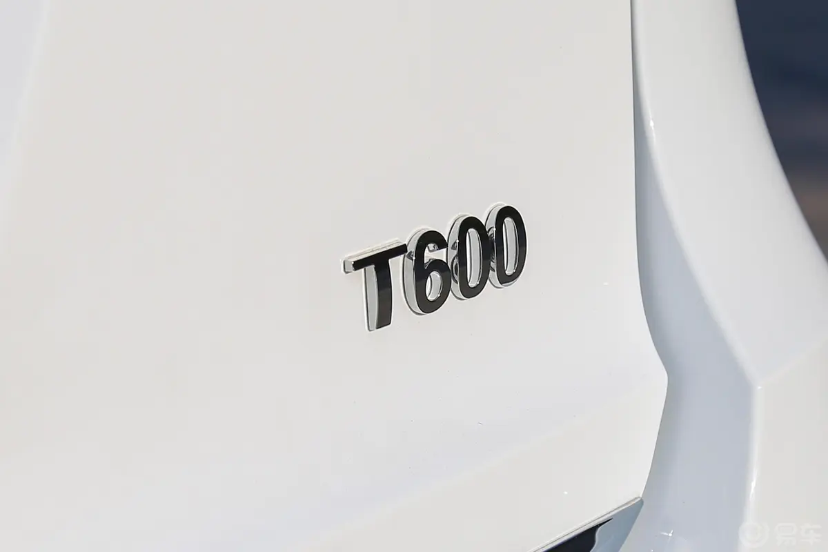 众泰T600运动版 1.8T 双离合 尊享版外观